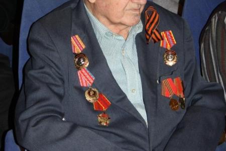 И.И. Мельников и С.В. Муравленко встретились  с жителями городов Короча и Шебекино  на Белгородчине 