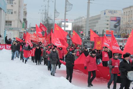 Екатеринбург: 7 ноября полиция задержала комсомольца на митинге 