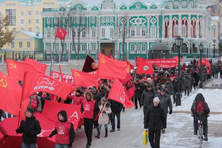 Екатеринбург: 7 ноября полиция задержала комсомольца на митинге 