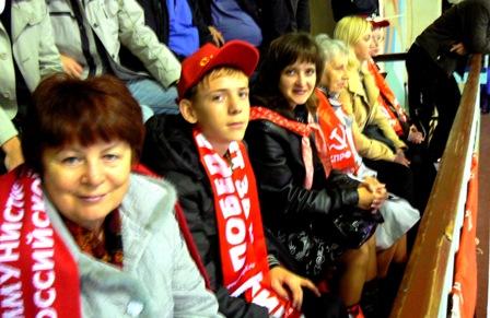 Курган: Красные футболисты вступают в борьбу за чемпионские медали