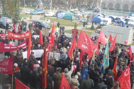 Калуга. Праздник Великого Октября или как чиновники от «партии власти» хотели калужским коммунистам свинью подложить…