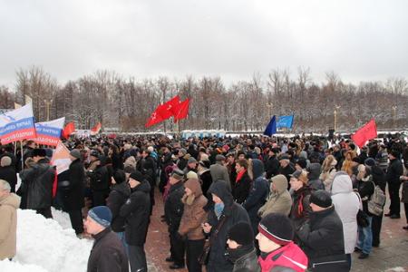 Представители КПРФ приняли участие в акциях протеста на проспекте Сахарова и Воробьевых горах: Распространено более 10 тысяч листовок и газет Компартии