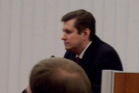 ЦИК собрался и без сюрпризов подвел итоги выборов. Предсказуемость вечера нарушил лишь "бунтарь" из КПРФ