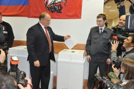 Г.А. Зюганов: Ситуация тревожная, но наши наблюдатели будут отстаивать честные и достойные выборы