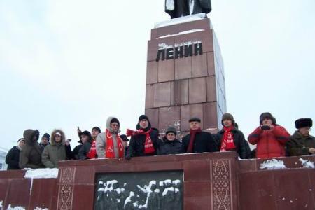 Протестная акция Казанских коммунистов: «Теперь вы нас слышите?!»,  «Почему украли мой голос?». Фоторепортаж