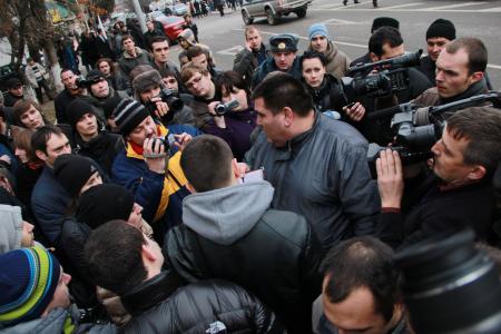 Полуторатысячный митинг протеста в Краснодаре: «Мы стали другими, и готовы защищать свои права!», «Россия без Путина, Кубань без Ткачева!», «Зюганова - в президенты!»