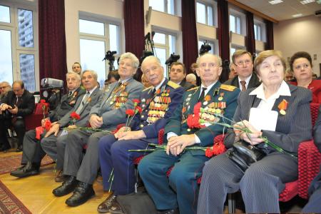 XIV (внеочередной) Съезд Коммунистической партии Российской Федерации (Фоторепортаж)