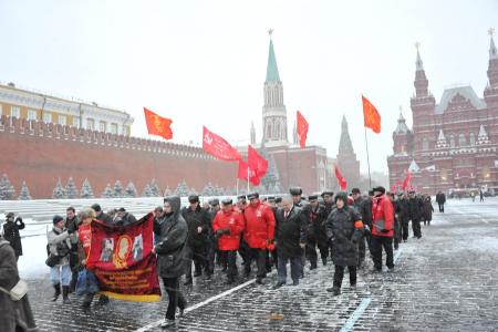 Цветы - Генералиссимусу Победы. Сегодня отмечается 132-я годовщина со Дня рождения И.В. Сталина  