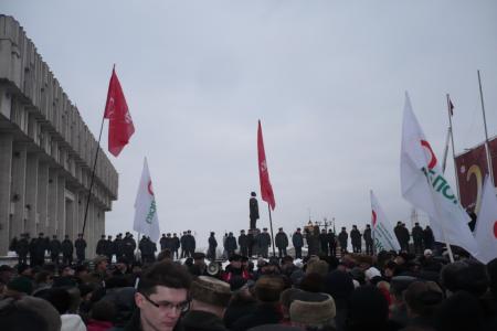 Ни запреты, ни угрозы не помешали тулякам собрать митинг на площади Ленина и потребовать отставки фальсификаторов выборов!