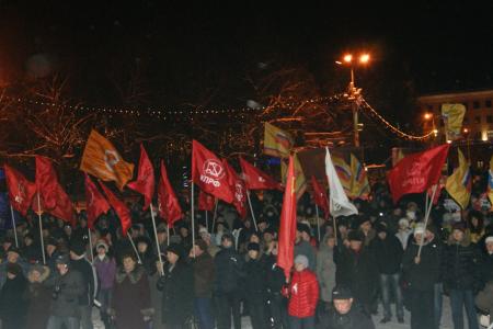 "Фальсификаторов к ответу!" В Кирове состоялся массовый общественный митинг протеста против грязных выборов
