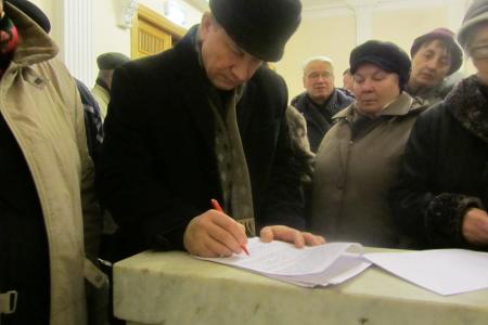 Москва: Резолюция конференции владельцев гаражей передана в мэрию