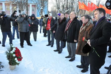 «Надеюсь на вашу поддержку!» Г.А. Зюганов посетил с рабочим визитом город Новомосковск Тульской области