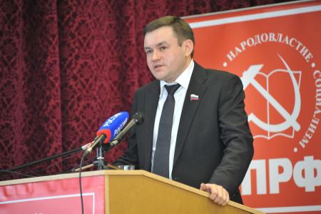 Послание кандидата в Президенты от КПРФ и народно-патриотических сил Г.А.Зюганова депутатам-коммунистам региональных и местных законодательных собраний (Фоторепортаж, полная версия)  