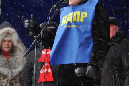 Г.А. Зюганов на митинге  в Москве: «Мы сумеем организовать честные  выборы и отправим в отставку вороватую власть!» (Видео)