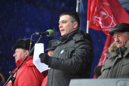 Г.А. Зюганов на митинге  в Москве: «Мы сумеем организовать честные  выборы и отправим в отставку вороватую власть!» (Видео)