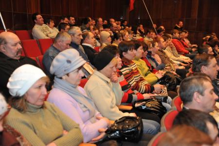 Спасти русское село! Рабочая поездка Г.А. Зюганова в подмосковный совхоз имени Ленина