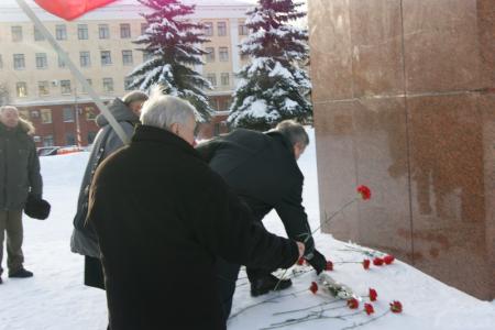 В Кирове состоялся митинг за честные выборы и в поддержку кандидата Президента РФ Геннадия Зюганова