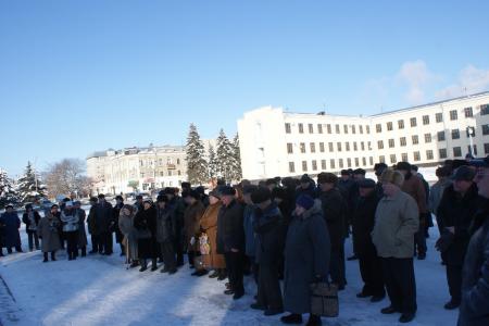 Впереди молодые коммунисты! Митинг в Черкесске призвал к народному контролю на выборах и принятию закона о статусе детей войны