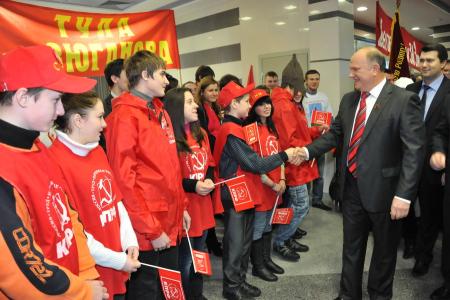 «Русский старт»! 4 марта выбираем Геннадия Зюганова! Кандидат в Президенты от КПРФ и народно-патриотических сил представил свою команду и программу на массовом мероприятии в городе Орле   