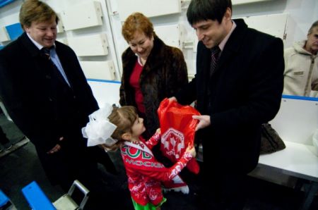 Новогодний открытый урок фигуристов Спортивного Клуба КПРФ 