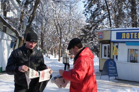 Пикет в Черкесске: За достойную жизнь, за честные выборы! Зюганов – наш Президент!