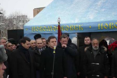 Василия Александровича Стародубцева похоронили на сельском кладбище под Тулой