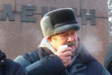 Коммунисты Алтайского края почтили память В.И. Ленина и поддержали требования участников Всероссийской акции протеста КПРФ «За честные выборы! За достойную жизнь!»