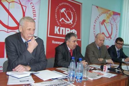 Татарстан: в Казани состоялась пресс-конференция коммунистов, посвящённая предвыборной программе Г.А. Зюганова