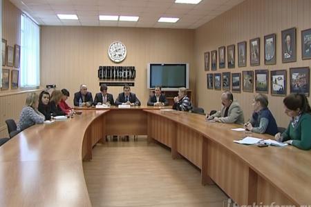 ИА "Башинформ": Юрий Афонин и Александр Ющенко представили в Уфе первые законодательные инициативы фракции КПРФ в Госдуме 
