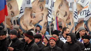 Рунет обсуждает, кто оплачивал митинг за Путина