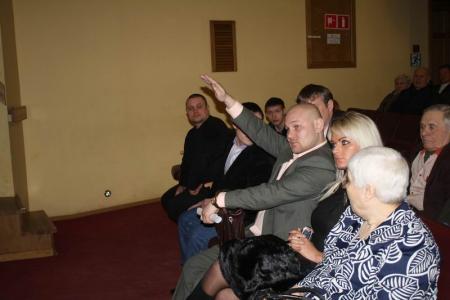 Новосибирская область: Попытка сорвать встречу депутата Госдумы А.Е. Локтя провалилась