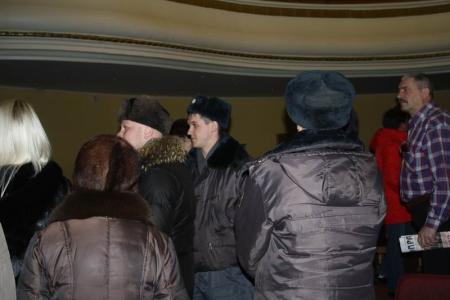 Новосибирская область: Попытка сорвать встречу депутата Госдумы А.Е. Локтя провалилась