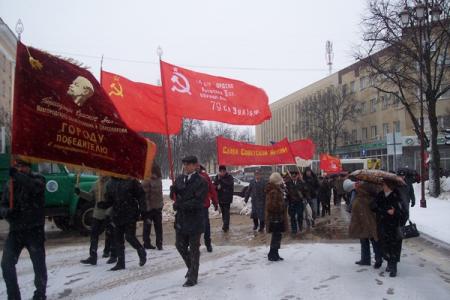 Великий Новгород. Власти запретили проведение митинга КПРФ на площади Победы