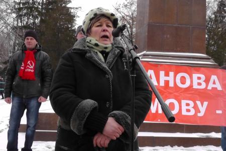 День Советской Армии и Военно-Морского Флота в Саратовской области: Зюганова - в президенты, Алимову - в губернаторы!