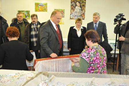 Кандидат в Президенты РФ Г.А. Зюганов совершил рабочий визит в город Павловский Посад Московской области (фоторепортаж)