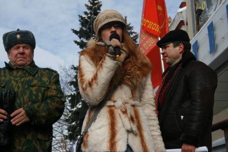"Армии нужен новый главнокомандующий – Г.А. Зюганов!" Состоялась массовая акция коммунистов Воронежской области