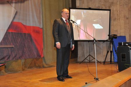 Максимальная мобилизация! Г.А. Зюганов провел встречу с представителями КПРФ в избирательных комиссиях