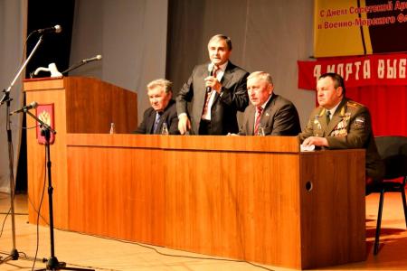 Краснодарский край. Николай Харитонов выступил на торжественном собрании КПРФ в Ейске