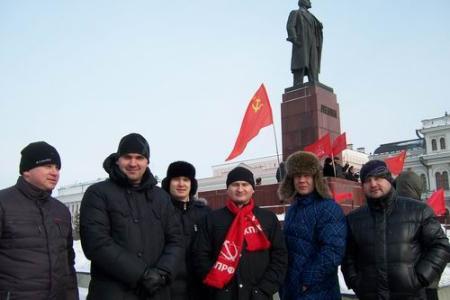 Прекратить сердюковский погром армии! 23 февраля в Казани прошла массовая акции коммунистов Татарстана  