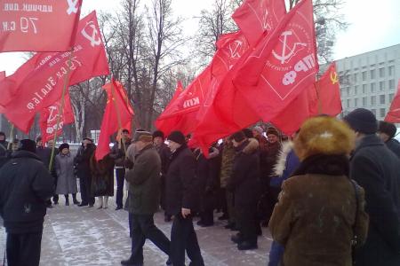 Нижний Новгород. Красные флаги взвились над Кремлем!