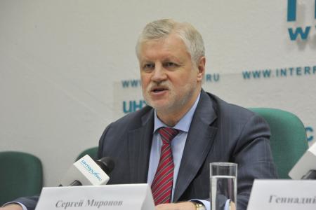 Г.А. Зюганов на дебатах с Мироновым и Жириновским: Для меня Россия – главная партия, смысл моей жизни и работы