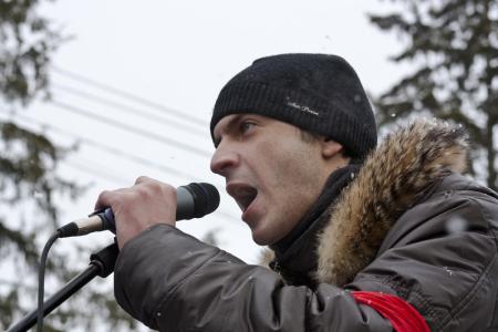 Томская область: Представители КПРФ прошли маршем под лозунгом "Ни одного голоса Путину!"