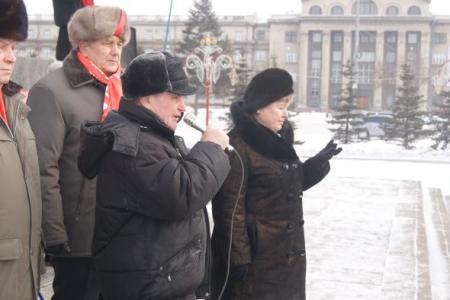 Красноярский край: Митинг в честь 94-й годовщины образования вооруженных сил страны