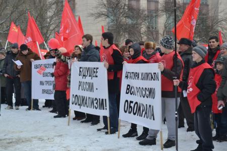 Тульские коммунисты дружно проводили "политическую зиму"