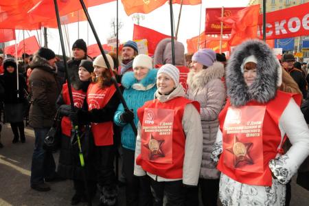 КПРФ, Штаб протестных действий зовут на Всероссийскую акцию 23 февраля: «За достойную жизнь и честные выборы! Зюганов - наш Президент! Власть и собственность народу! Прекратить сердюковский погром армии!»