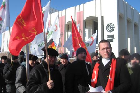 Пермь. И Зюганов зовёт: «Коммунисты, вперёд!..»