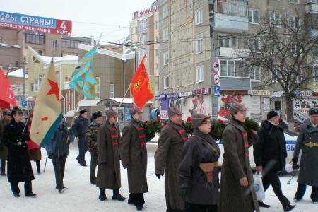 Калуга: Армия – будь с народом! Вместе – победим!