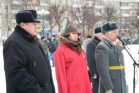 Калуга: Армия – будь с народом! Вместе – победим!