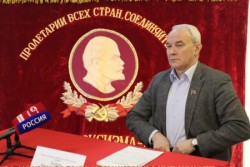 Видео. Онлайн-конференция на KPRF.TV с В.Н.Тетёкиным: Рост протестной активности, сердюковский погром армии, предложения кандидата в президенты Г.А.Зюганова в сфере обеспечения национальной безопасности
