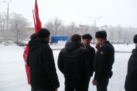 Ульяновцы – за честные выборы! Встреча с избирателями депутатов-коммунистов А. Кругликова и А. Куринного